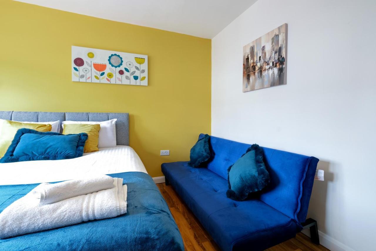 Fernbank Studios Sudbury Hill Harrow Self-Contained Studios With En-Suite Wembley Esterno foto